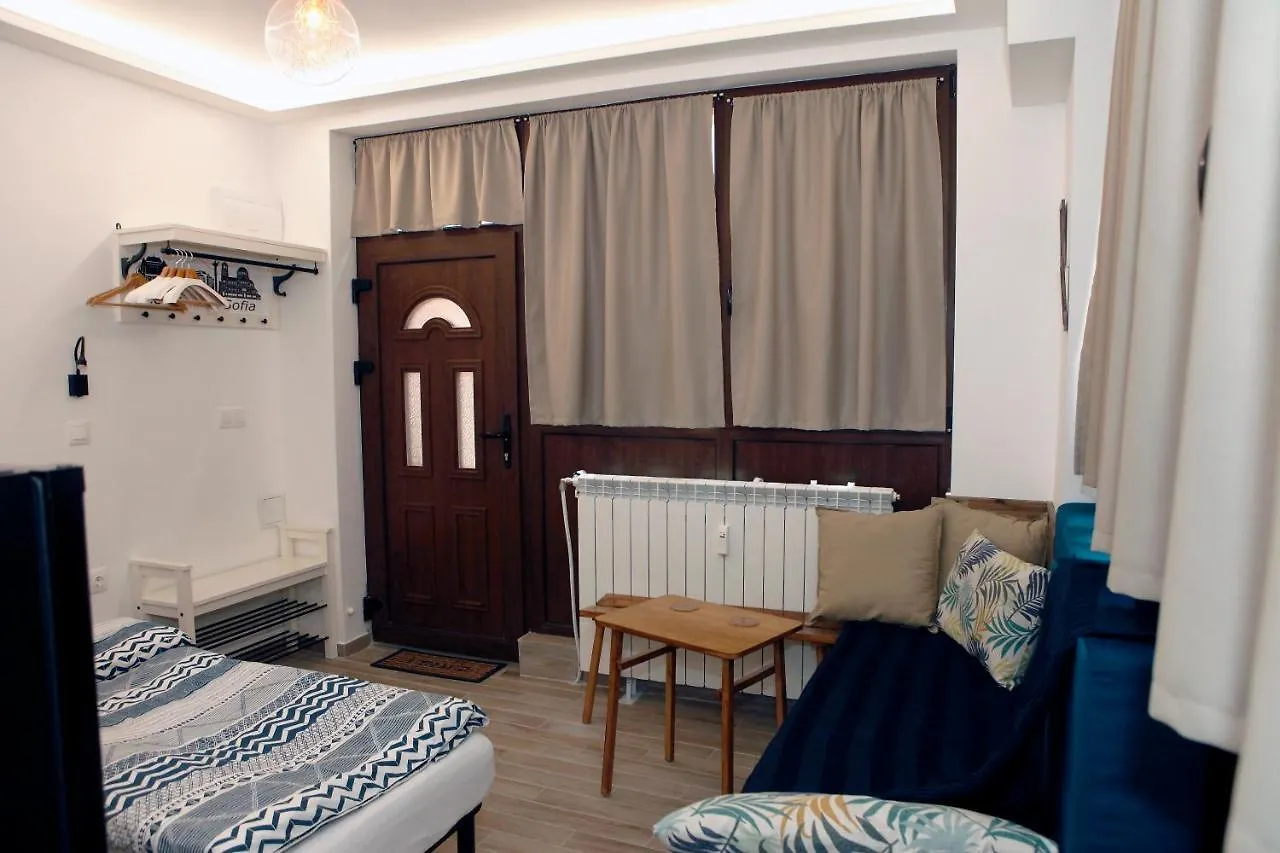 Sleep Over Sofia - Guest Rooms Alloggio in famiglia